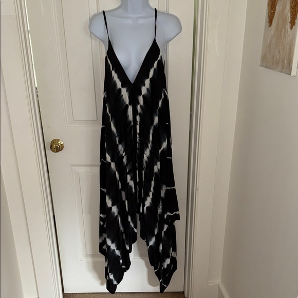 Nostalgia Jumpsuit NWOT - Picture 1 of 4